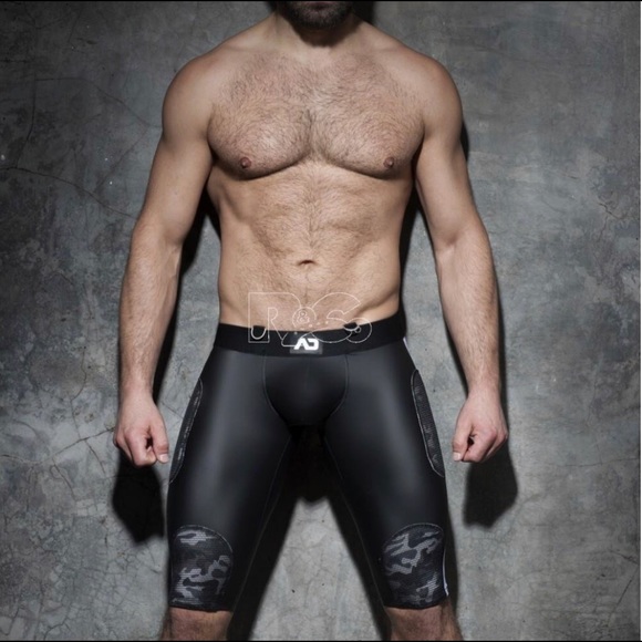 Addicted Camo Mesh Shorts black with white - Picture 7 of 8